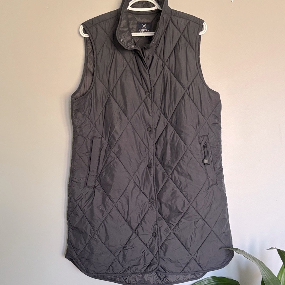 Denver Hayes Black Quilted Vest